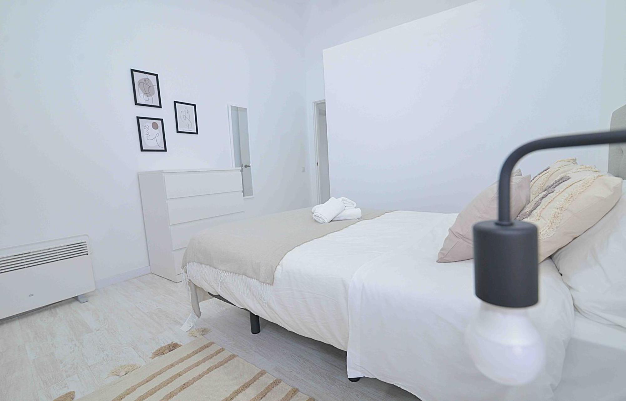 El Apartamento De San Cisneros By Just-Room Santander Luaran gambar