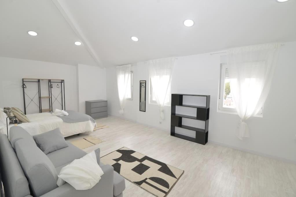 El Apartamento De San Cisneros By Just-Room Santander Luaran gambar